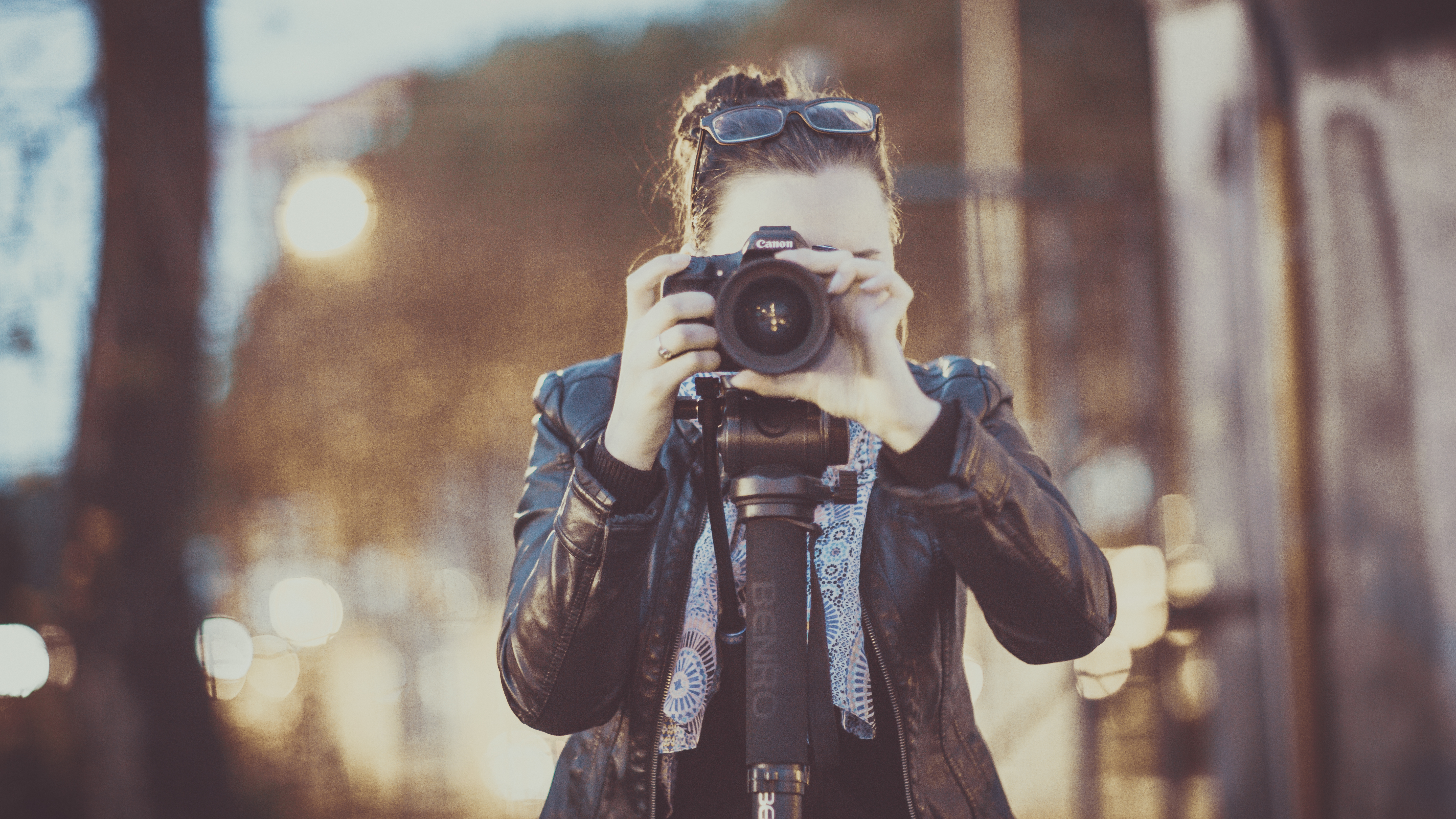 How To Become A Fashion Photographer?