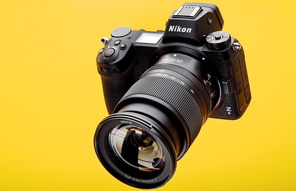    Nikon Z6 