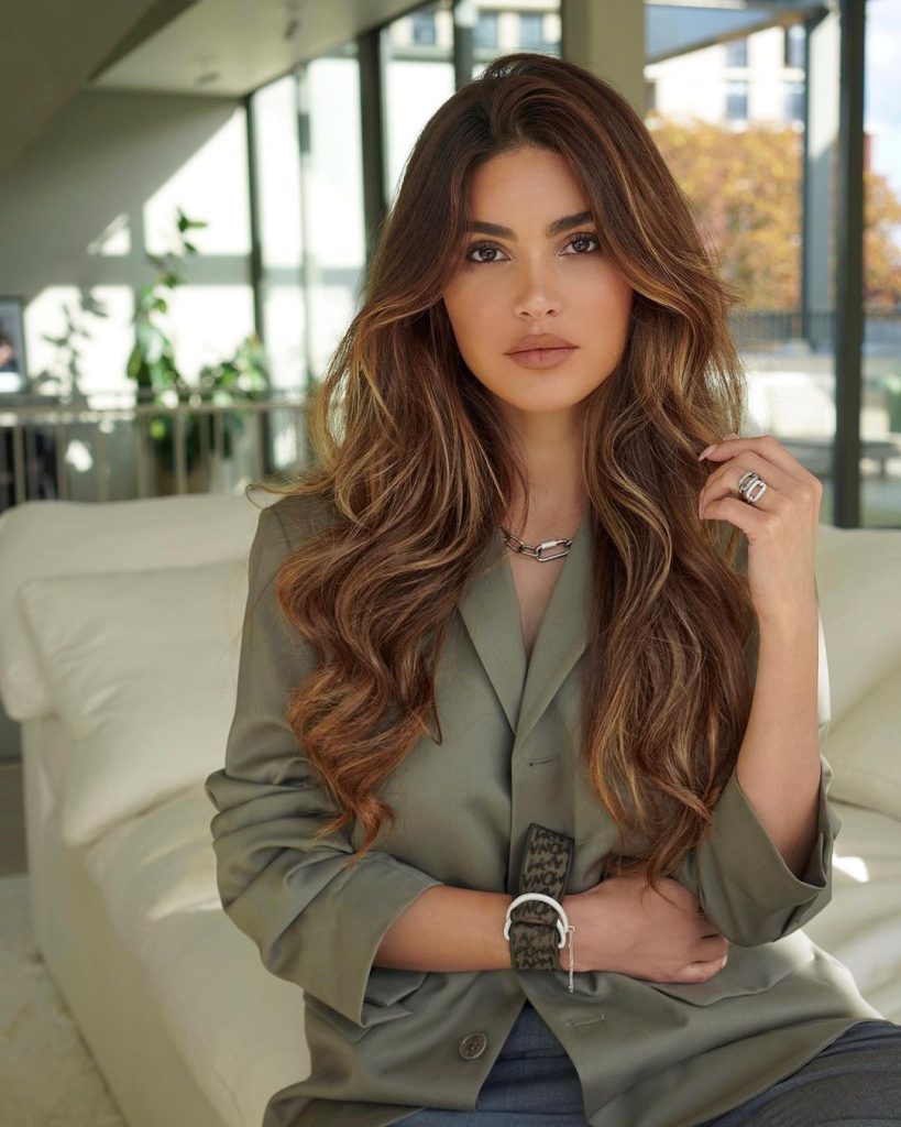 NEGIN MIRSALEHI 